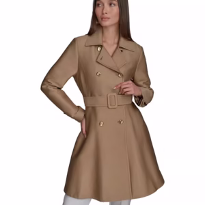 Elegant women's leather coat made from full-grain leather, featuring a tailored fit, soft texture, and timeless craftsmanship.