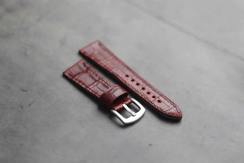 CROCO HAND-CRAFTED WATCH STRAPS CROCO HAND-CRAFTED WATCH STRAPS