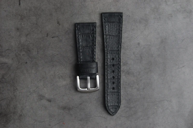 BLACK CROCO HAND-CRAFTED WATCH STRAPS BLACK CROCO HAND-CRAFTED WATCH STRAPS